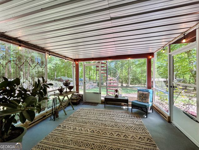 298 Hudson River Drive, Commerce, GA 30530