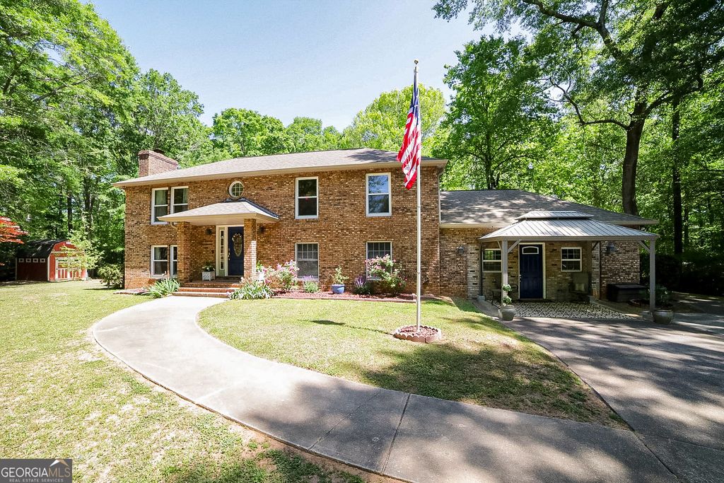 298 Hudson River Drive, Commerce, GA 30530