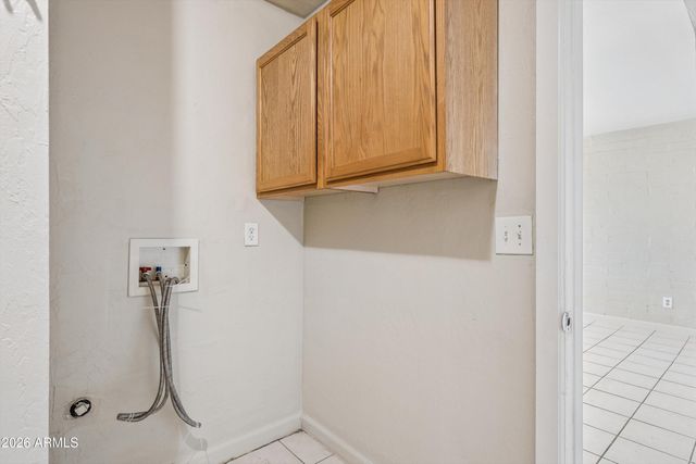 2133 W ADAMS Street 2, Phoenix, AZ 85009