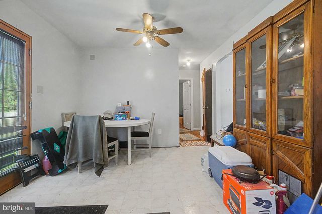 105 SEARCH AVE, Pennington, NJ 08534