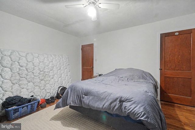 105 SEARCH AVE, Pennington, NJ 08534