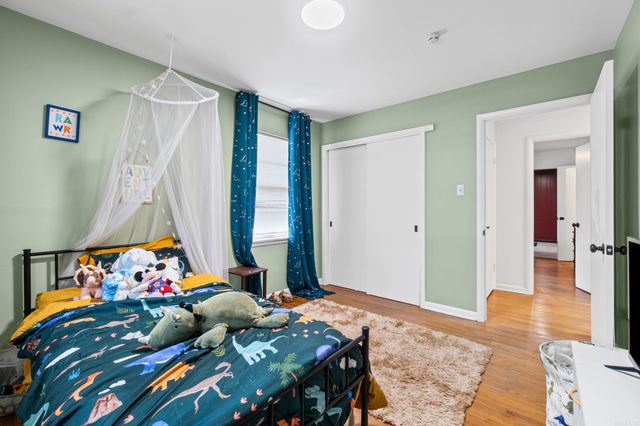 22 Holly Hill Road, Little Rock, AR 72204