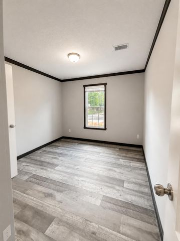 1665 Lakeshore Drive, Manning, SC 29102
