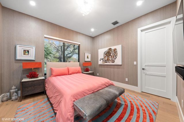 8533 N Native Dancer Road, Palm Beach Gardens, FL 33418