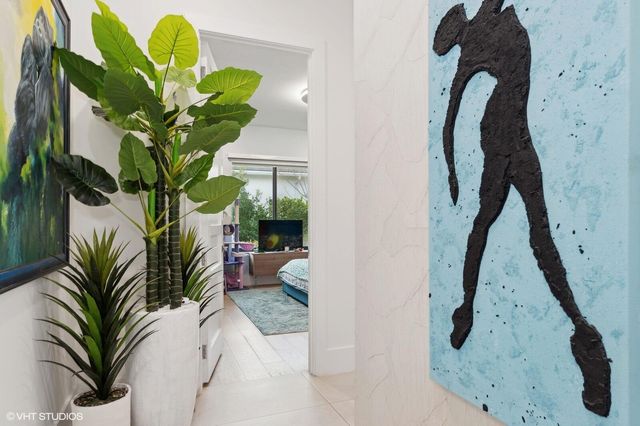 8533 N Native Dancer Road, Palm Beach Gardens, FL 33418