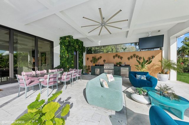 8533 N Native Dancer Road, Palm Beach Gardens, FL 33418