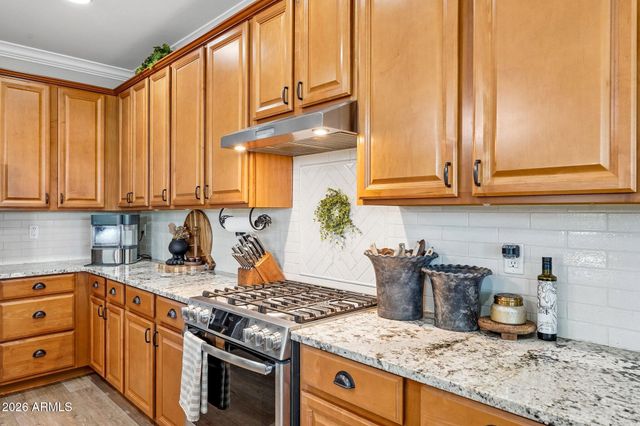 1974 E DUBOIS Avenue, Gilbert, AZ 85298