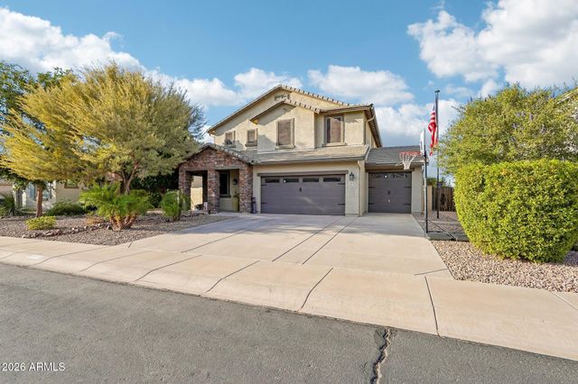 1974 E DUBOIS Avenue, Gilbert, AZ 85298