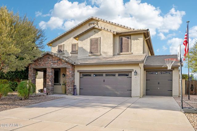 1974 E DUBOIS Avenue, Gilbert, AZ 85298