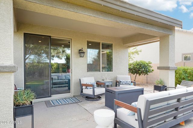 1974 E DUBOIS Avenue, Gilbert, AZ 85298