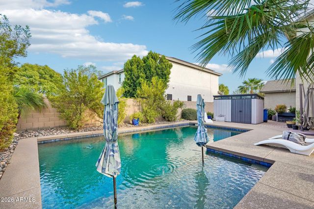 1974 E DUBOIS Avenue, Gilbert, AZ 85298
