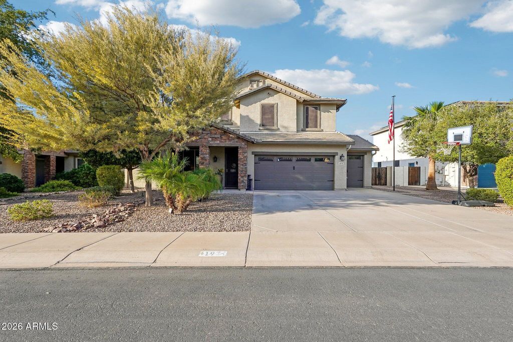 1974 E DUBOIS Avenue, Gilbert, AZ 85298 — photo 2