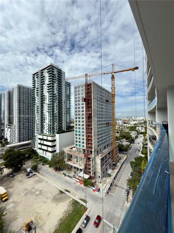 1600 NE 1st Ave 1407, Miami, FL 33132