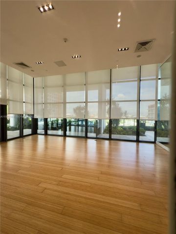 1600 NE 1st Ave 1407, Miami, FL 33132