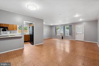 215 SOMERSET DRIVE, Willingboro, NJ 08046