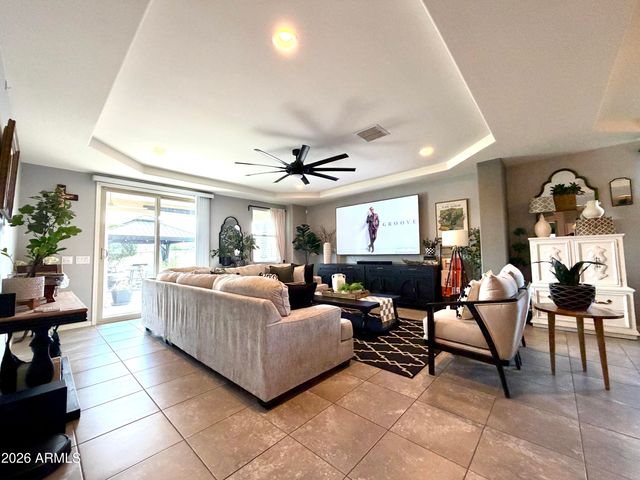 8216 S 42ND Lane, Laveen, AZ 85339