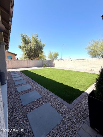 8216 S 42ND Lane, Laveen, AZ 85339