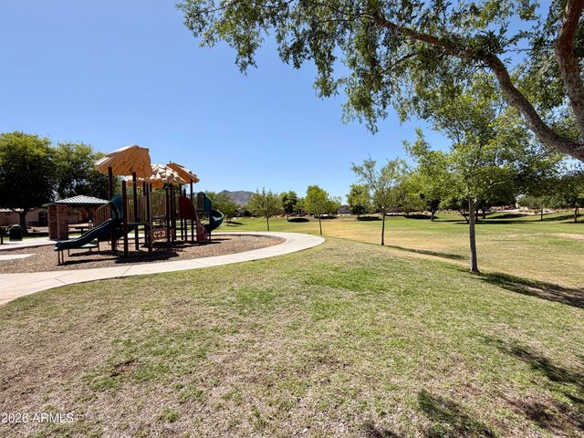 8216 S 42ND Lane, Laveen, AZ 85339