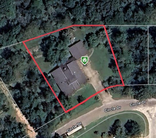 176 Circle Drive, Onalaska, TX 77360
