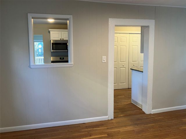 10 S Walnut Street, Beacon, NY 12508