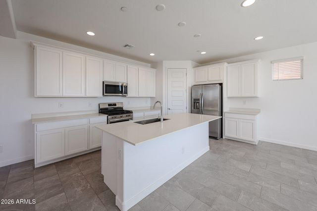 12073 W CALLE DE POMPAS Lane, Peoria, AZ 85383