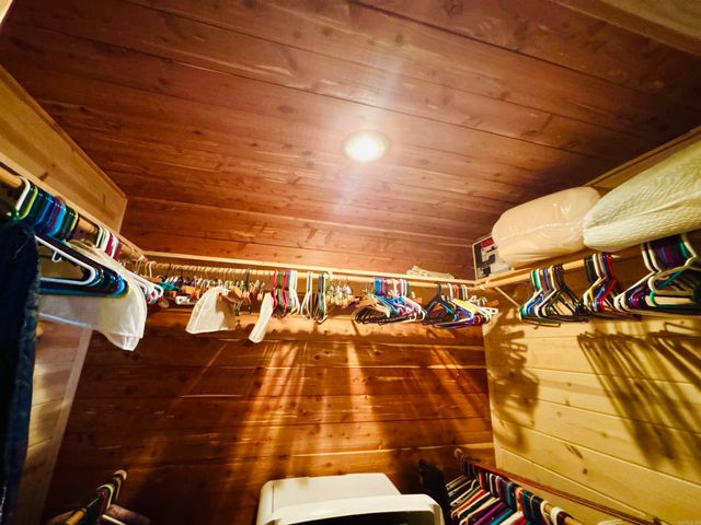 1915 Ridge Road, Mountain View, AR 72560