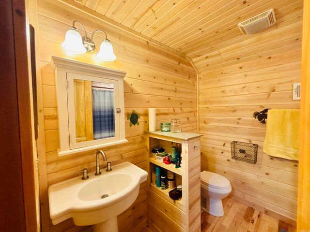 1915 Ridge Road, Mountain View, AR 72560