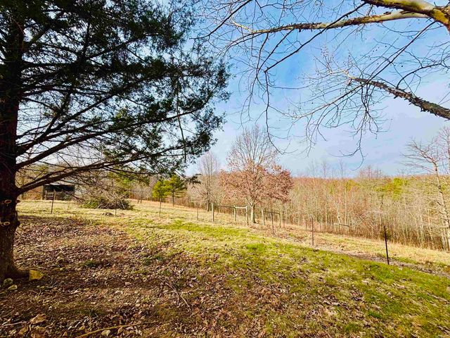 1915 Ridge Road, Mountain View, AR 72560