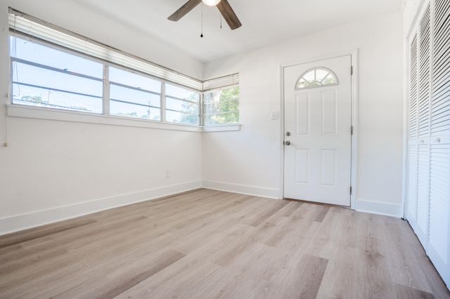 209 Hawthorne Circle, Fort Walton Beach, FL 32547