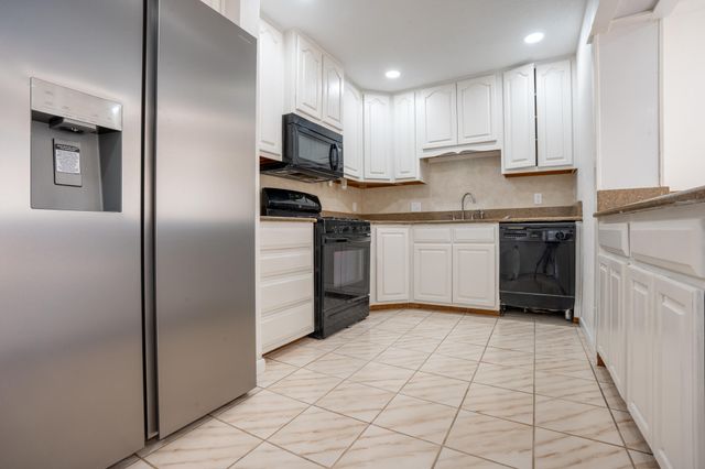 209 Hawthorne Circle, Fort Walton Beach, FL 32547