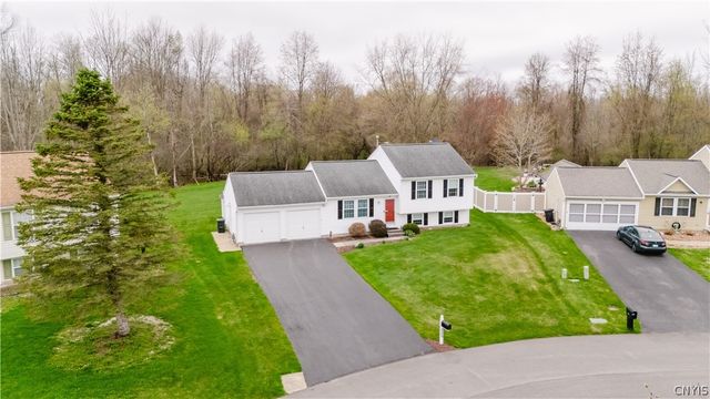 5976 Arentine Way, Cicero, NY 13039
