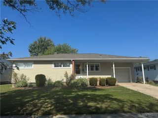 104 Greentree Road, Tonawanda, NY 14150