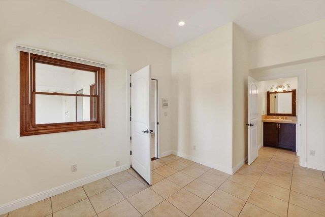 41 S Circle Drive, Santa Cruz, CA 95060