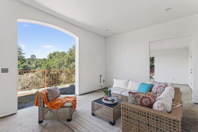 41 S Circle Drive, Santa Cruz, CA 95060