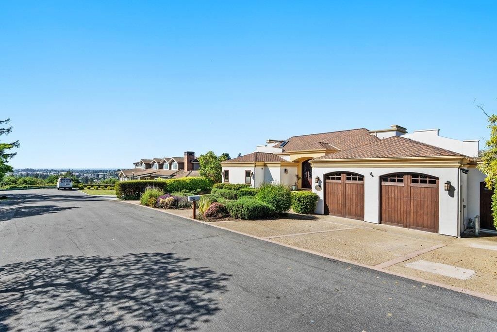 41 S Circle Drive, Santa Cruz, CA 95060
