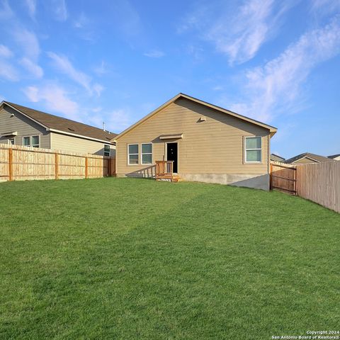 12823 Basil Trace, St Hedwig, TX 78152