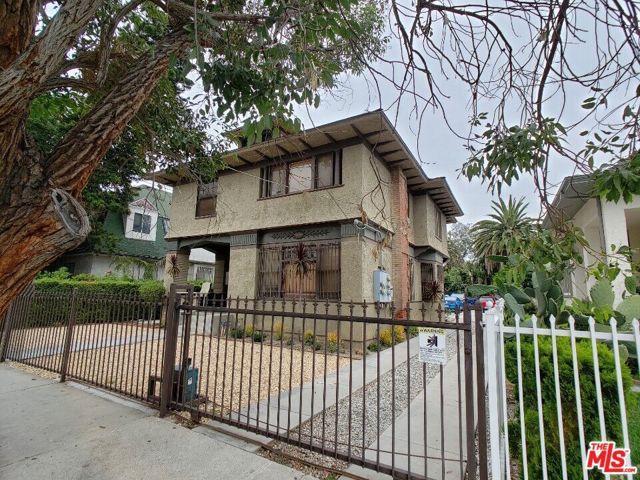 2108 Oak Street C, Los Angeles, CA 90007