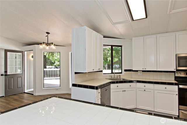 20606 132nd Avenue E, Graham, WA 98338