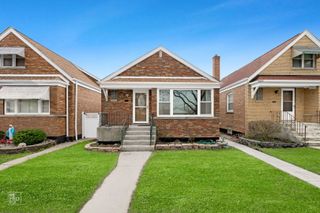 4143 W Marquette Road, Chicago, IL 60629