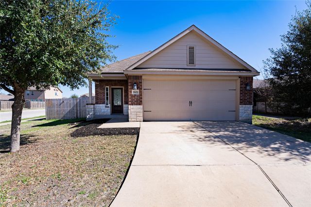 1601 Treeta TRL, Kyle, TX 78640