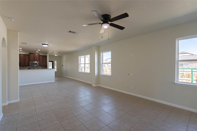 1601 Treeta TRL, Kyle, TX 78640