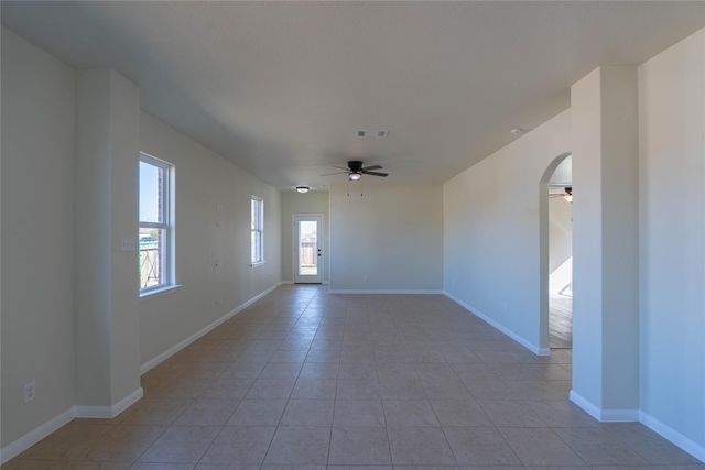 1601 Treeta TRL, Kyle, TX 78640