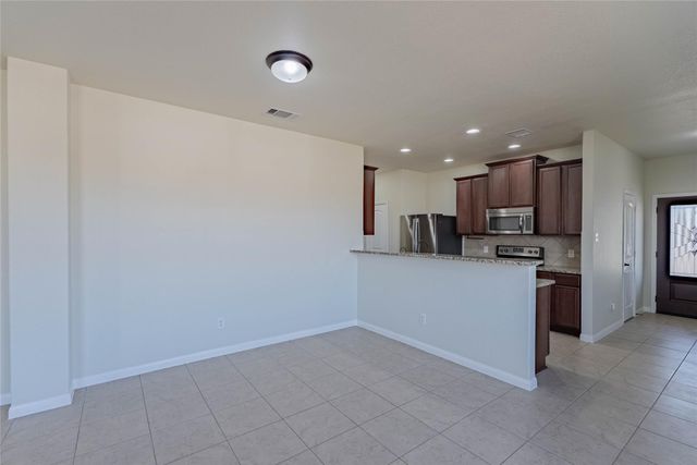 1601 Treeta TRL, Kyle, TX 78640