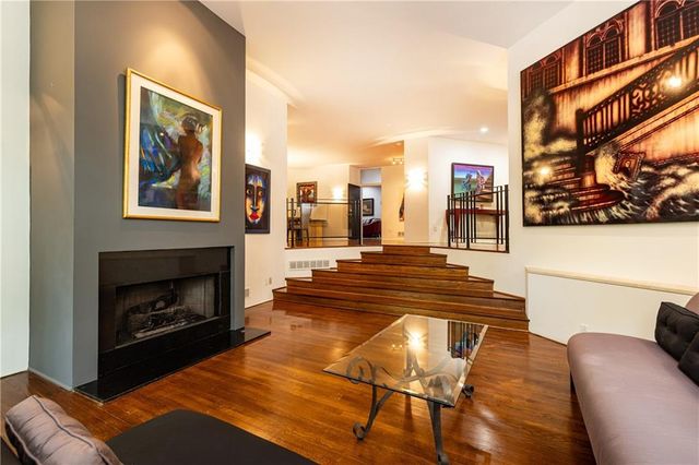 770 Kings Way NW, Atlanta, GA 30327