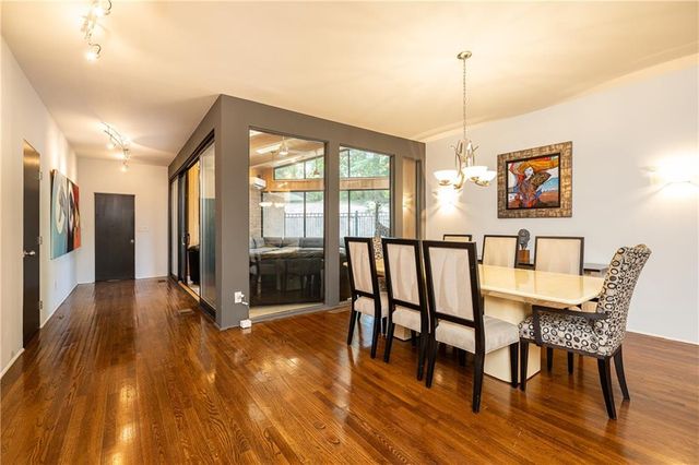 770 Kings Way NW, Atlanta, GA 30327