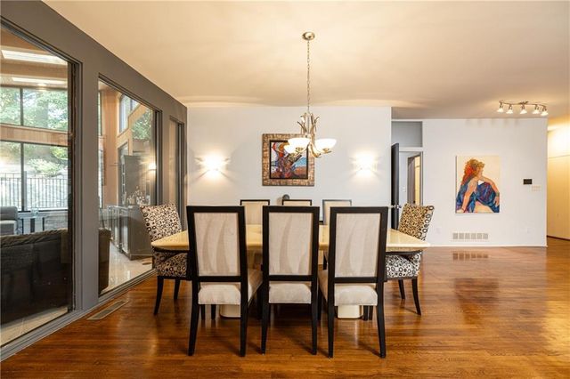 770 Kings Way NW, Atlanta, GA 30327