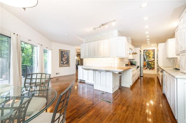 770 Kings Way NW, Atlanta, GA 30327