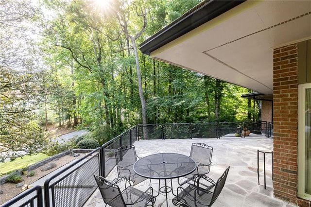 770 Kings Way NW, Atlanta, GA 30327