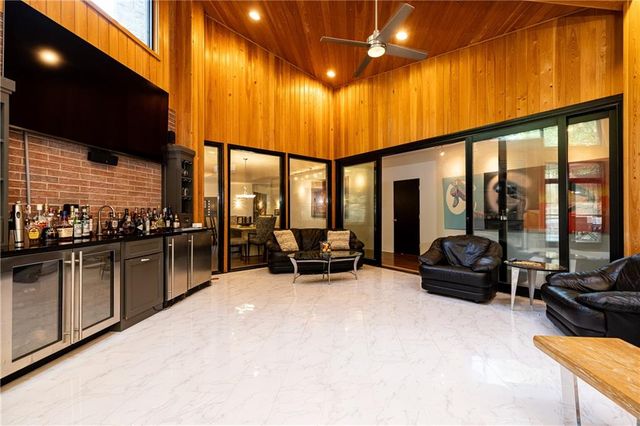 770 Kings Way NW, Atlanta, GA 30327