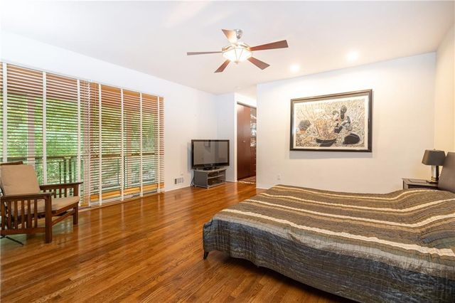 770 Kings Way NW, Atlanta, GA 30327